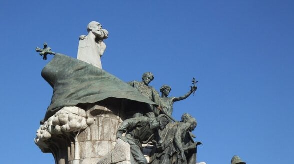 Passeig Sant Joan - Monument Dr Robert