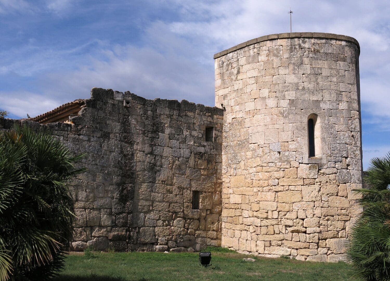 Muralla d'Olèrdola - Centre Europeu